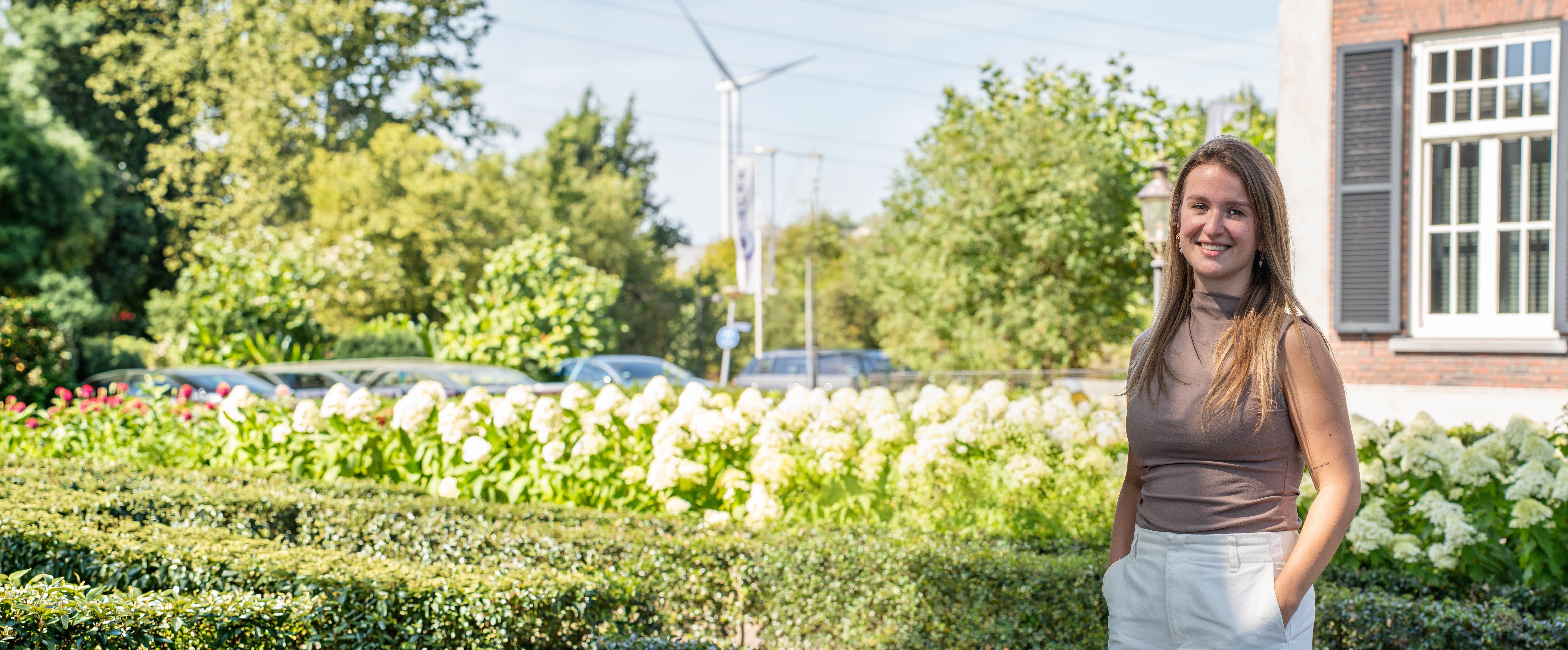 Manon Meirlevede - UI/UX Design Lead @4CEE