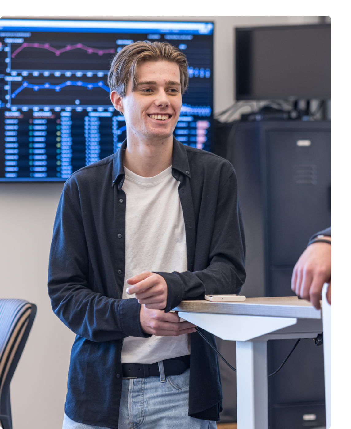 Header_visual_development